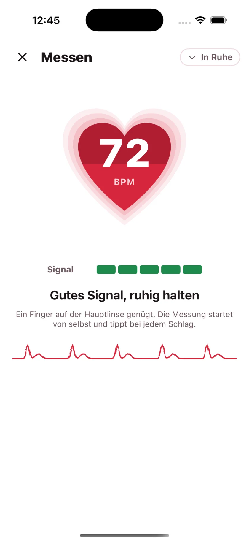 Taking a reading in HeartGlance: a large red heart filling from the bottom with 68 BPM inside it, a signal strength meter, and a live pulse trace.