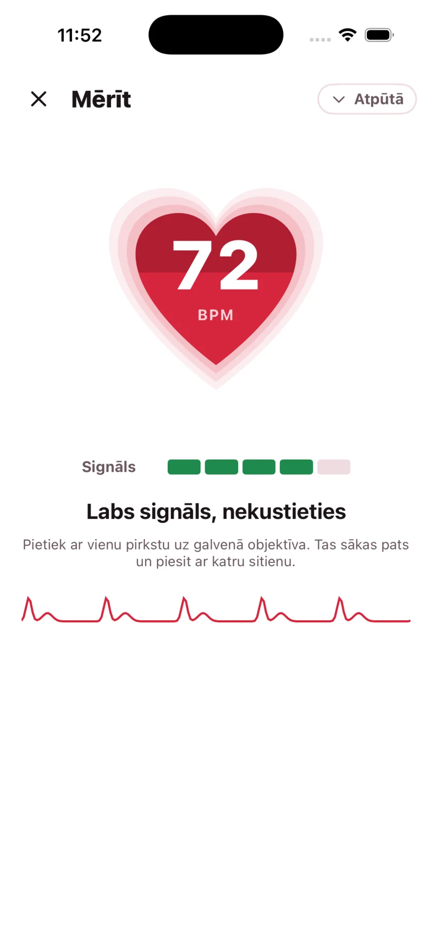 Taking a reading in HeartGlance: a large red heart filling from the bottom with 68 BPM inside it, a signal strength meter, and a live pulse trace.